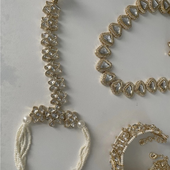 LOT OF THIRTEEN Tikka Ear Ring Necklace Bracelet Indian Etsy Mirraw GOLD PEACH - Picture 13 of 15